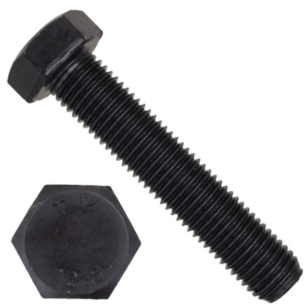 Болт 18х100 черный DIN931